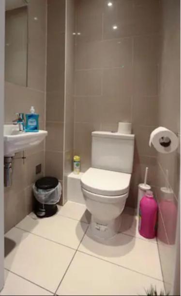 Cosy Private Rooms In Euston Square, Central London Exterior foto